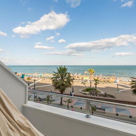 Roca Chica A Apartamento Adc Torremolinos Exterior foto