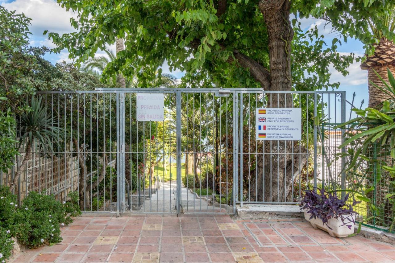 Roca Chica A Apartamento Adc Torremolinos Exterior foto
